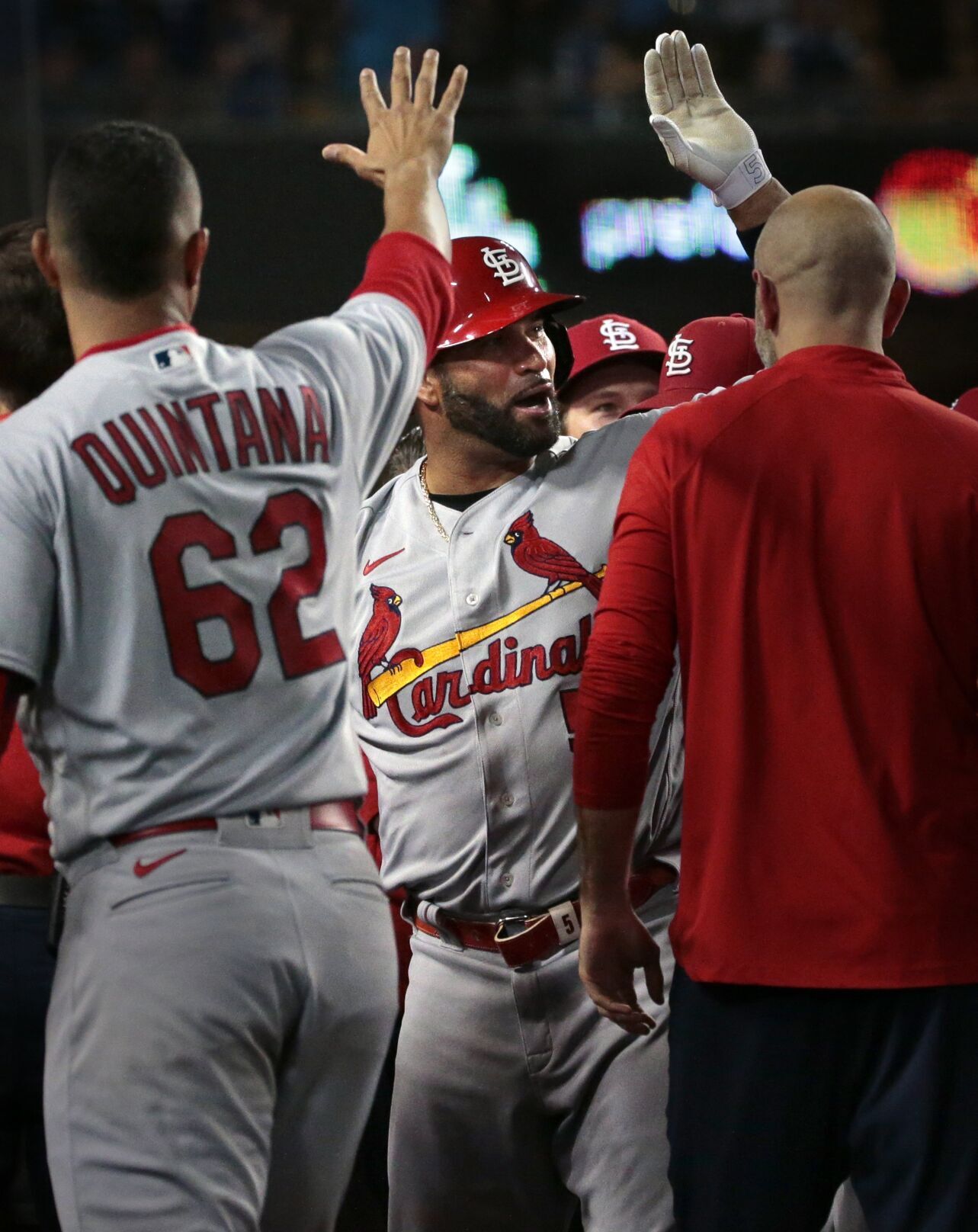Pujols hits 700